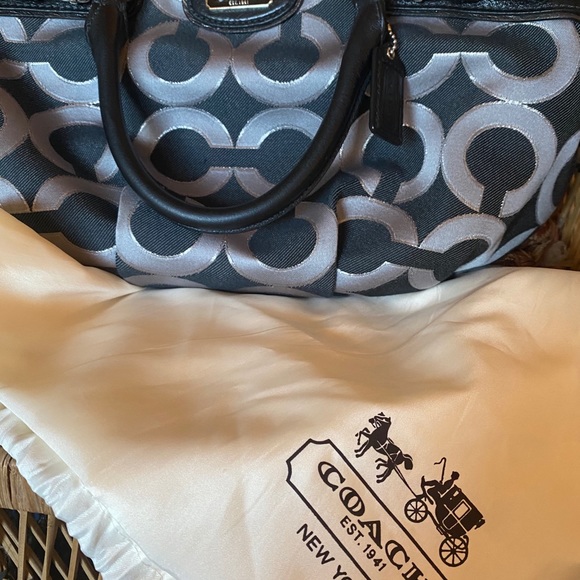 Coach Handbag - Picture 5 of 5